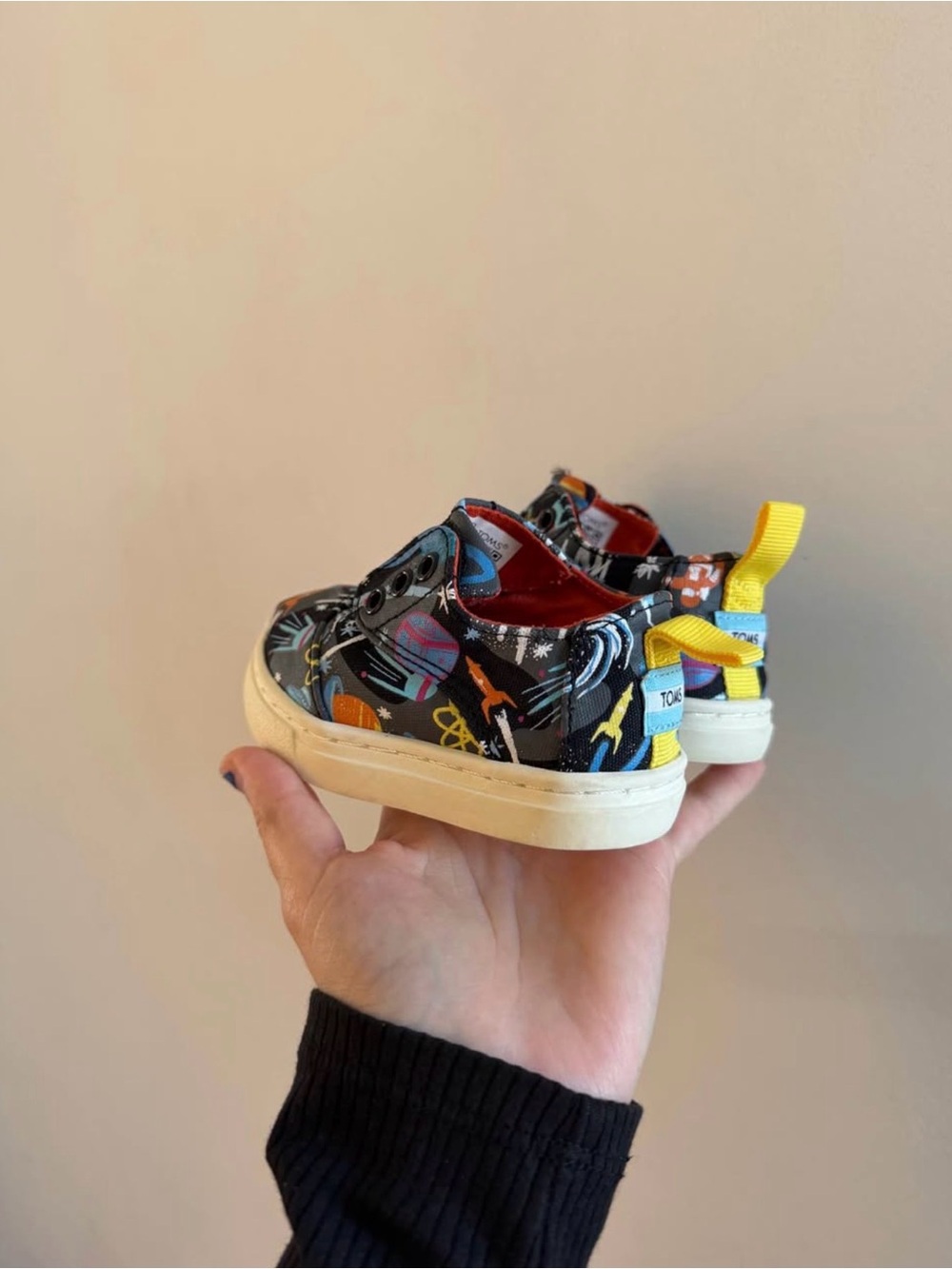 Toms Baby Space-Print Sneakers